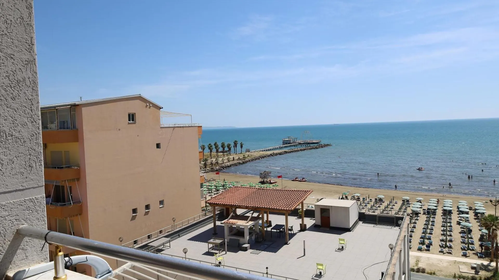 Seaside Apartment Best Durres